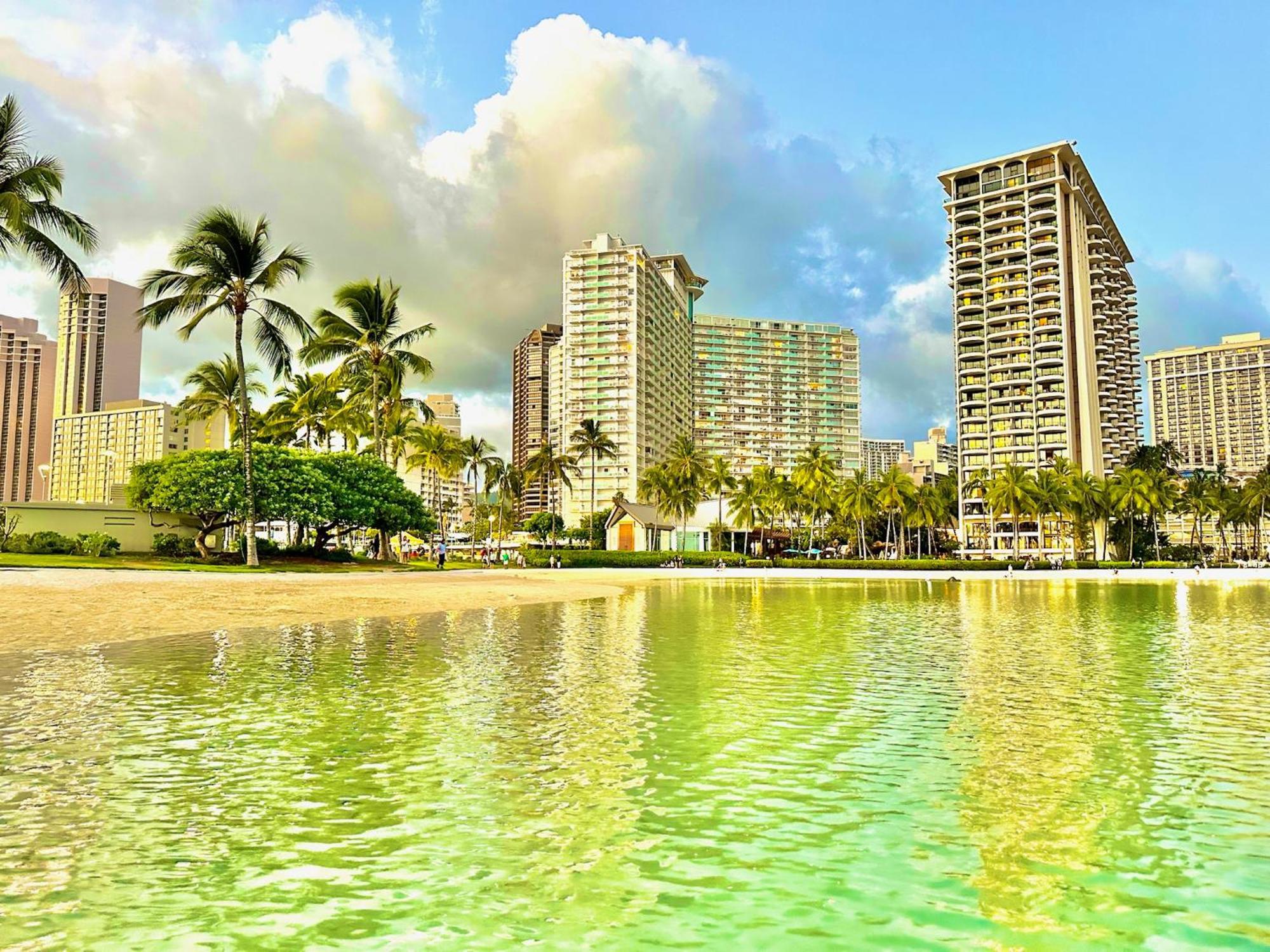 Waikiki Beach Experience! Luxury Oceanview Suite! Гонолулу Экстерьер фото
