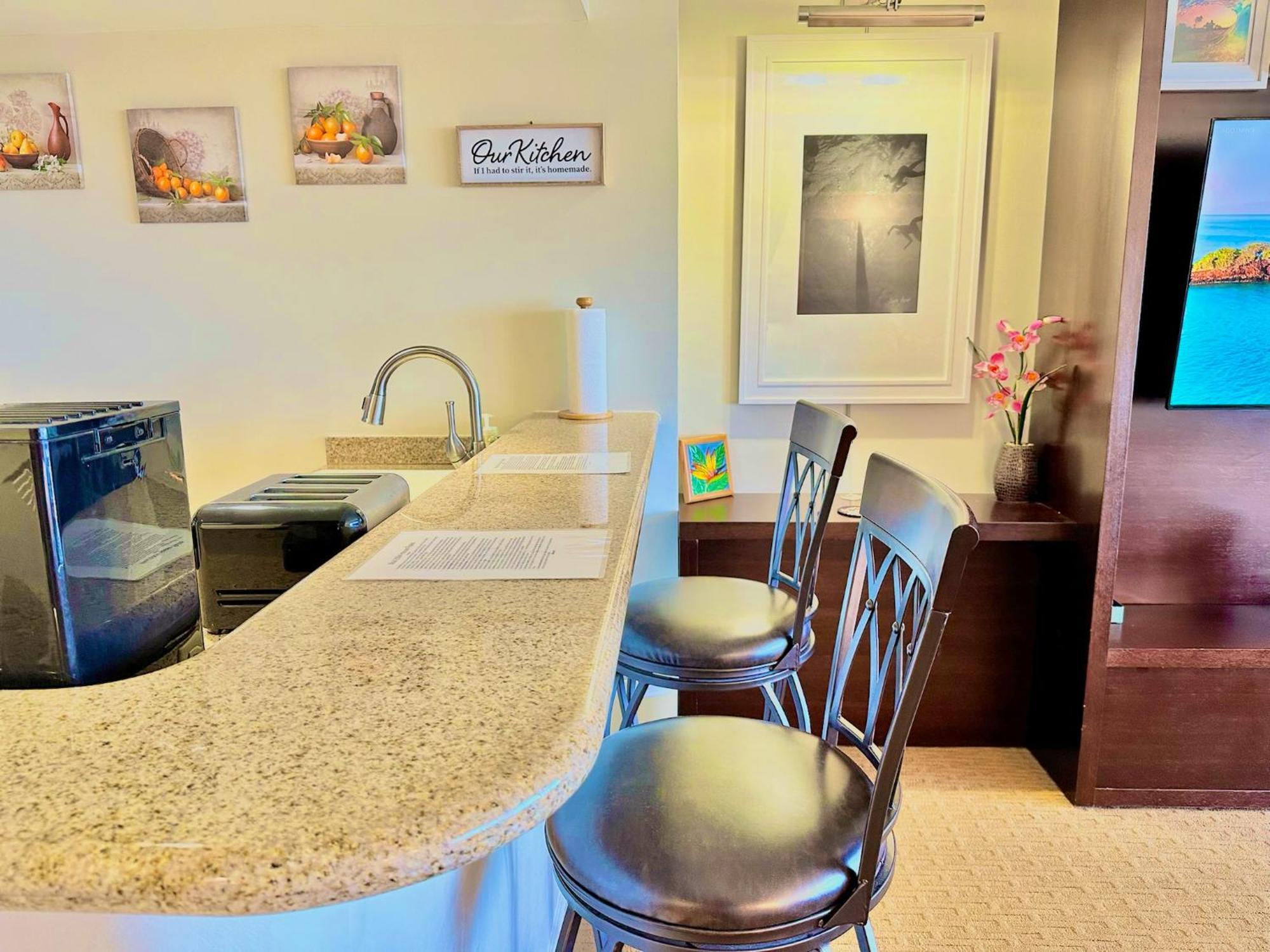 Waikiki Beach Experience! Luxury Oceanview Suite! Гонолулу Экстерьер фото
